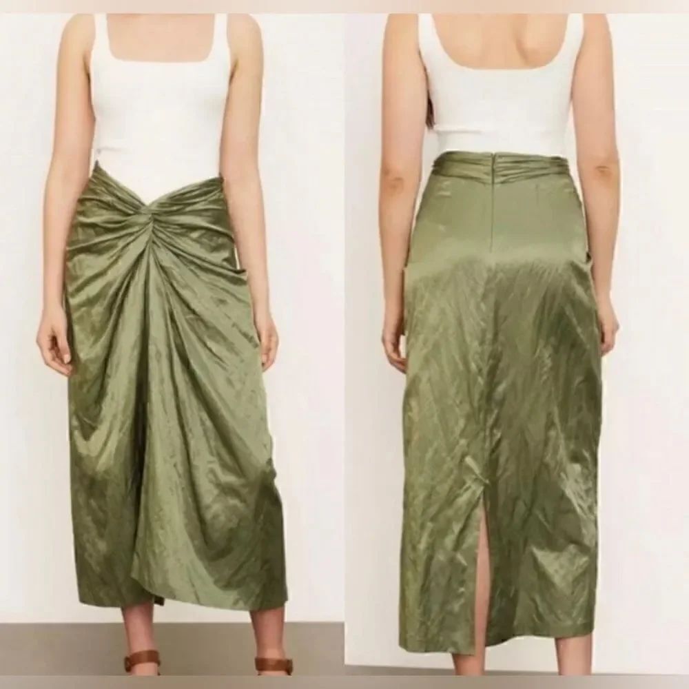 Vince NWT Twist Front Skirt in Dark Pistachio
Size 2 MSRP $395